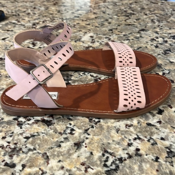 Steve Madden sandals - Picture 2 of 4